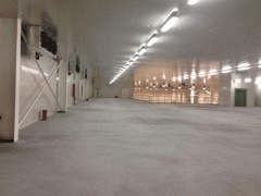 批發市場打算建造一個10萬噸冷凍庫，需要多少資金